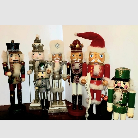 Any one of the Vintage Nutcracker Christmas Navidad Decoration Ornament $25 - Picture 16 of 16